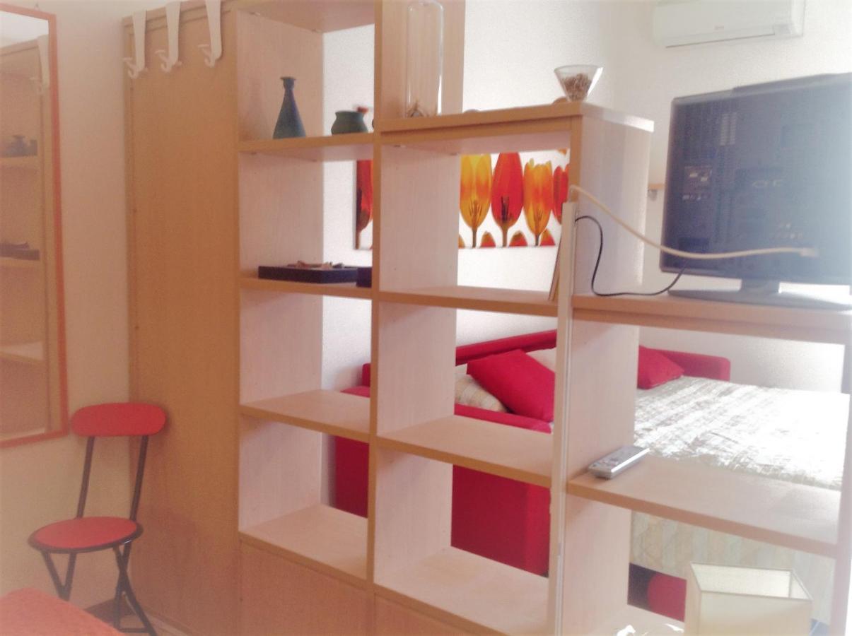 Hotel Apartments Villaggio Dei Fiori 4 Stars Luxury - Great Family Resort - Pet Friendly - With Hypermarket - Delivery Restaurant-Pizzeria - Room Breakfast With Supplement - Ultra Fast Wi-Fi - Play Area For Children - Olympic Swimming Pool - Parking Καόρλε Εξωτερικό φωτογραφία