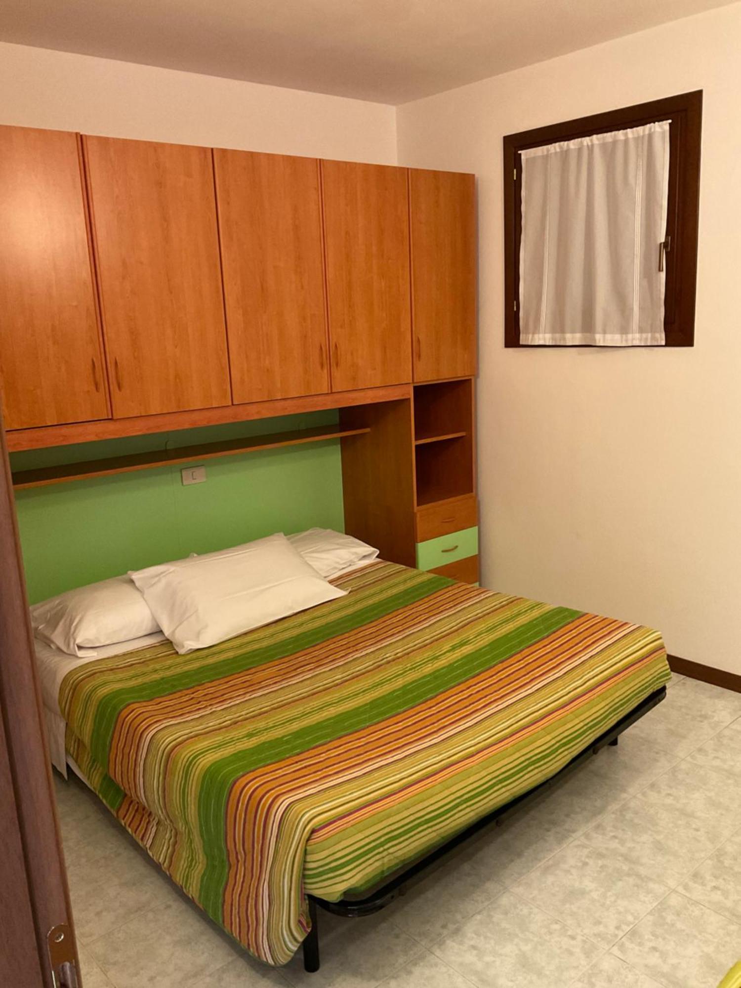 Hotel Apartments Villaggio Dei Fiori 4 Stars Luxury - Great Family Resort - Pet Friendly - With Hypermarket - Delivery Restaurant-Pizzeria - Room Breakfast With Supplement - Ultra Fast Wi-Fi - Play Area For Children - Olympic Swimming Pool - Parking Καόρλε Εξωτερικό φωτογραφία