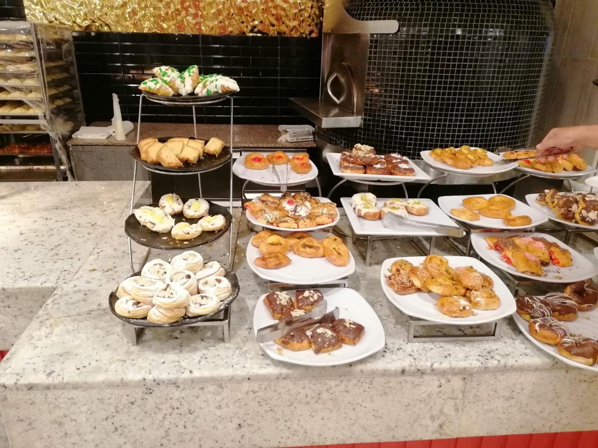 Hotel Apartments Villaggio Dei Fiori 4 Stars Luxury - Great Family Resort - Pet Friendly - With Hypermarket - Delivery Restaurant-Pizzeria - Room Breakfast With Supplement - Ultra Fast Wi-Fi - Play Area For Children - Olympic Swimming Pool - Parking Καόρλε Εξωτερικό φωτογραφία