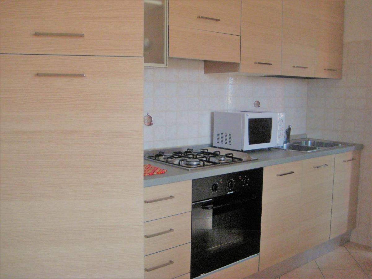 Hotel Apartments Villaggio Dei Fiori 4 Stars Luxury - Great Family Resort - Pet Friendly - With Hypermarket - Delivery Restaurant-Pizzeria - Room Breakfast With Supplement - Ultra Fast Wi-Fi - Play Area For Children - Olympic Swimming Pool - Parking Καόρλε Εξωτερικό φωτογραφία